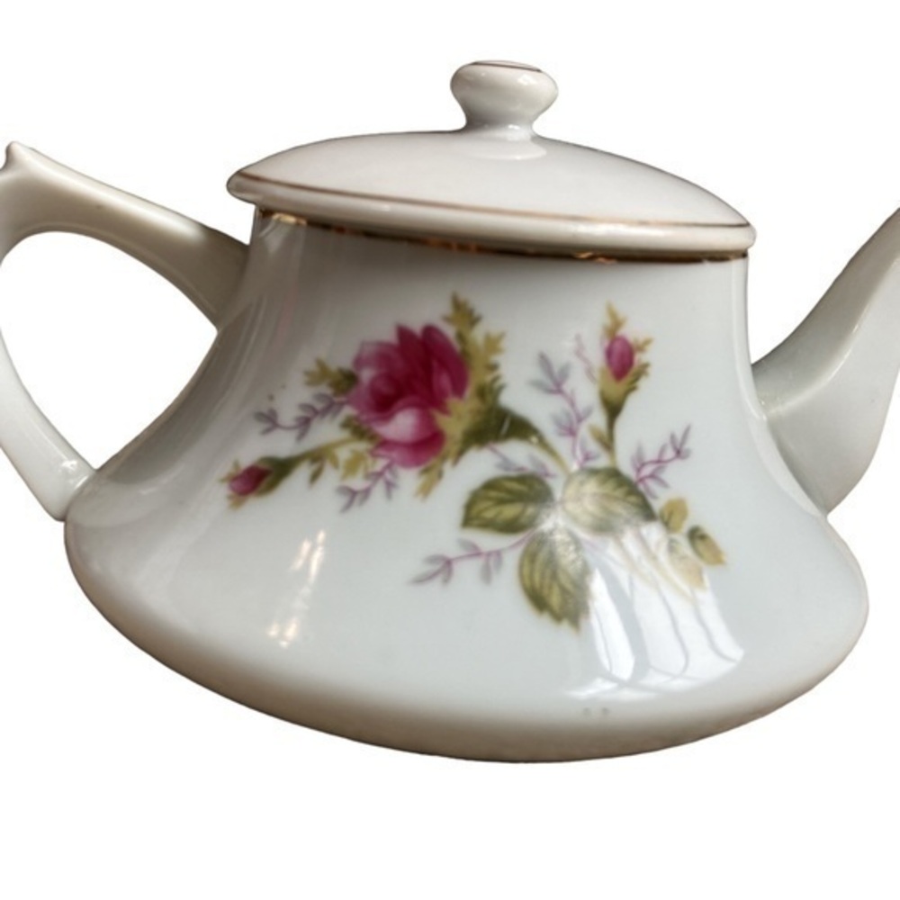 Vintage Thames Hand Painted China pot rose made in Japan, gold rim accents